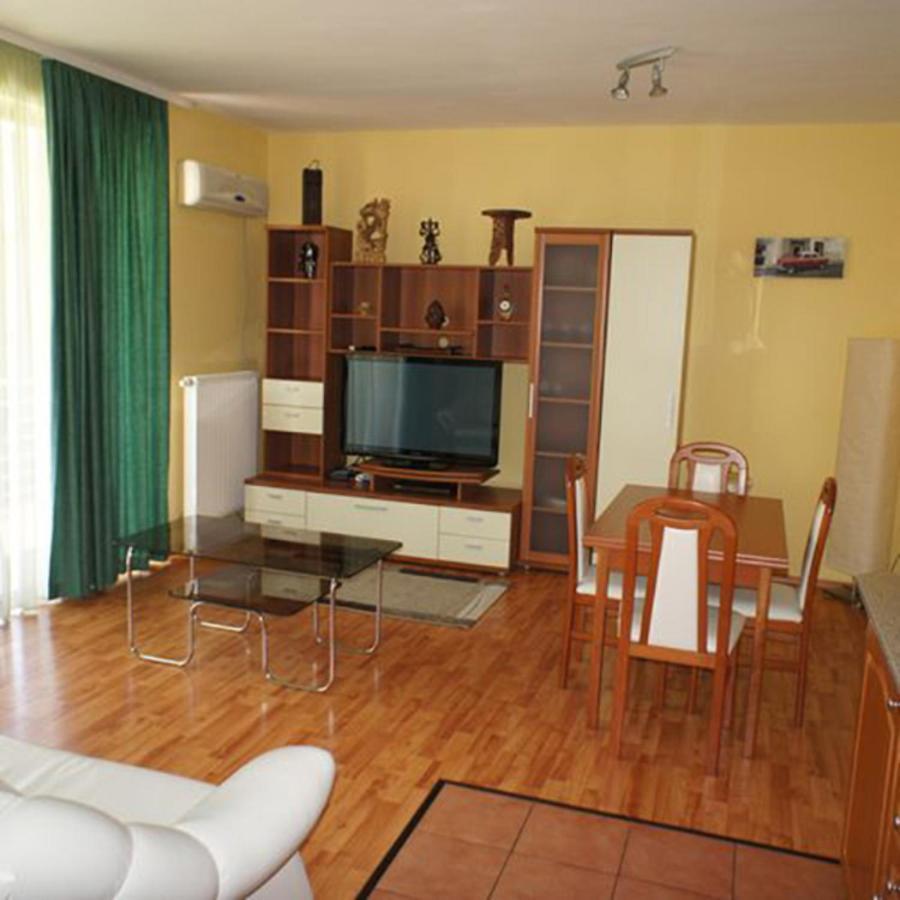 Apartamento Lido di SIÓFOK - ARANYPART - MINDEN 1 PERCRE! Exterior foto